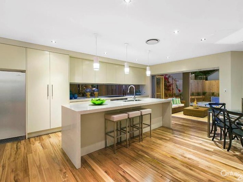 14 Griffith Ave, Castle Cove NSW 2069