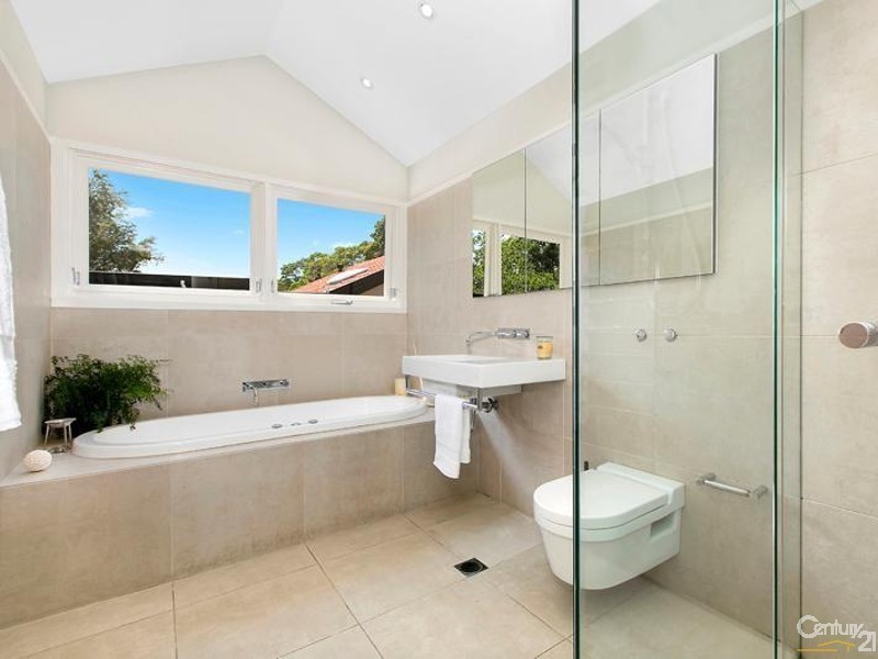 21 Harwood Ave, Chatswood NSW 2067