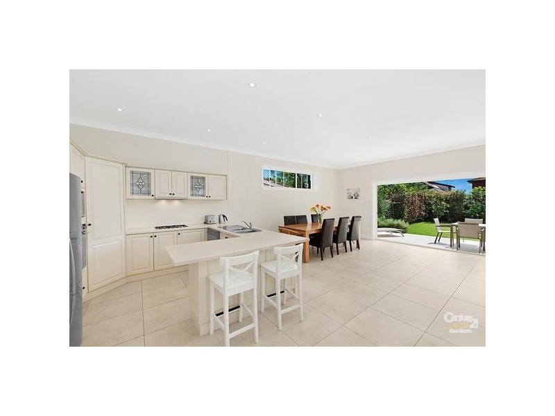 9 Strathmore Parade, Roseville NSW 2069