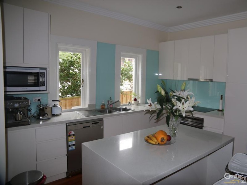 37 Boundary Street, Roseville NSW 2069