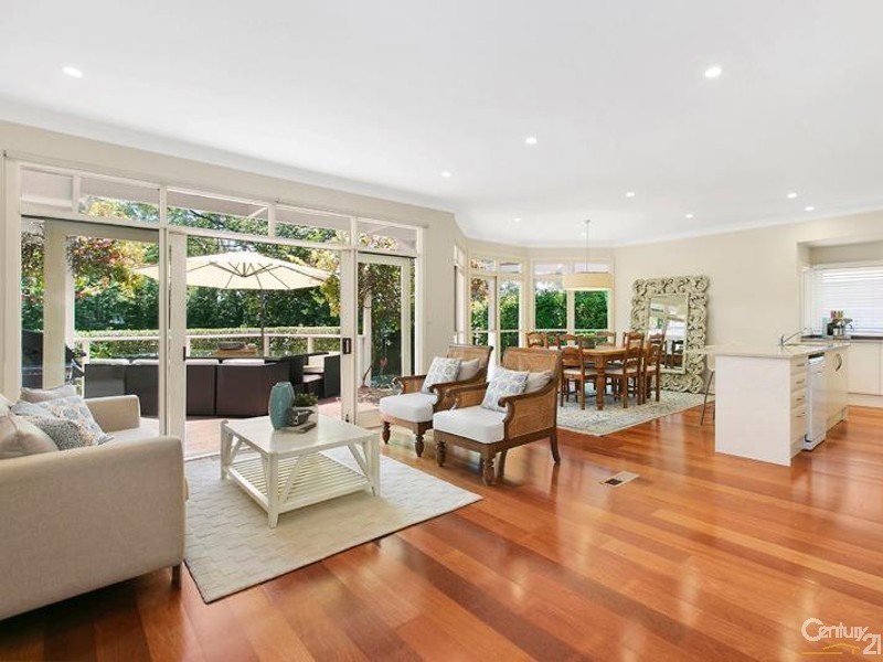 6 Duntroon Ave, Roseville NSW 2069