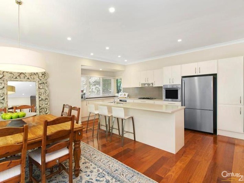 6 Duntroon Ave, Roseville NSW 2069