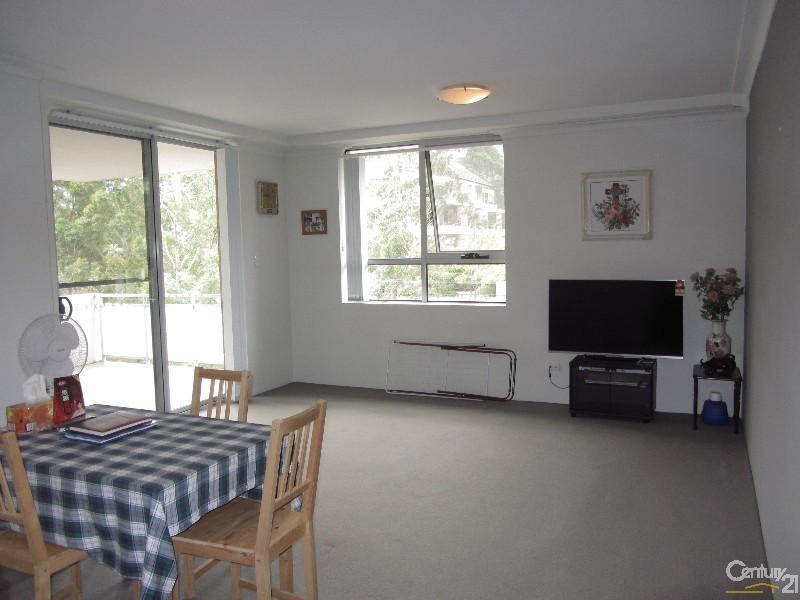 17/14 Freeman Road, Chatswood NSW 2067