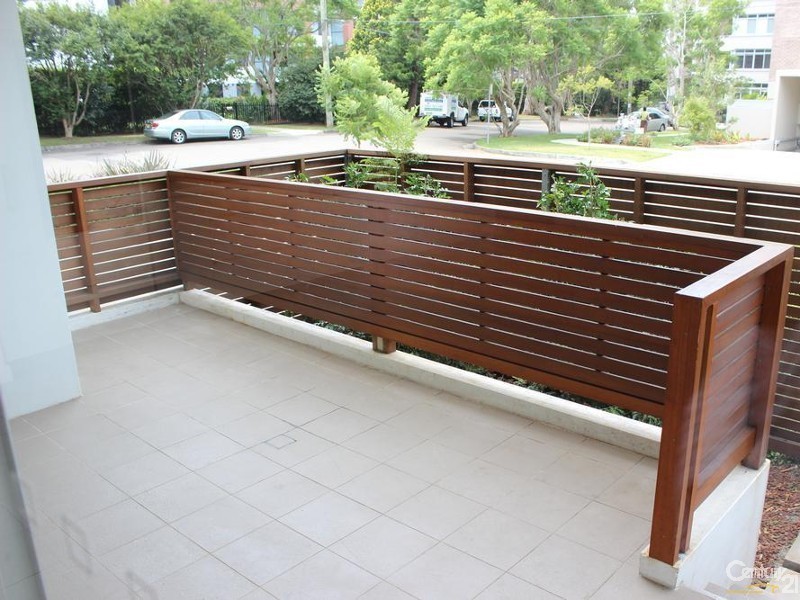 24/2-4 Sturt Place, St Ives NSW 2075