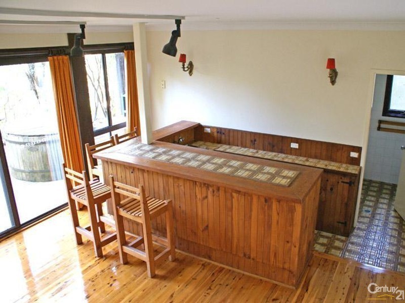 8 Dela Close, St Ives NSW 2075