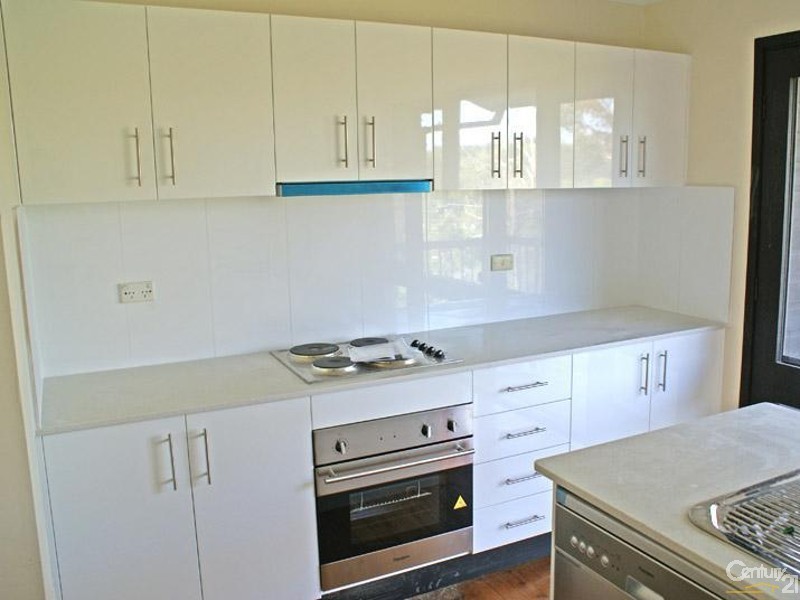 8 Dela Close, St Ives NSW 2075