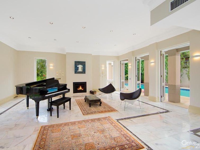 35 Lancaster Avenue, St Ives NSW 2075