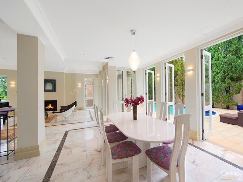 35 Lancaster Avenue, St Ives NSW 2075