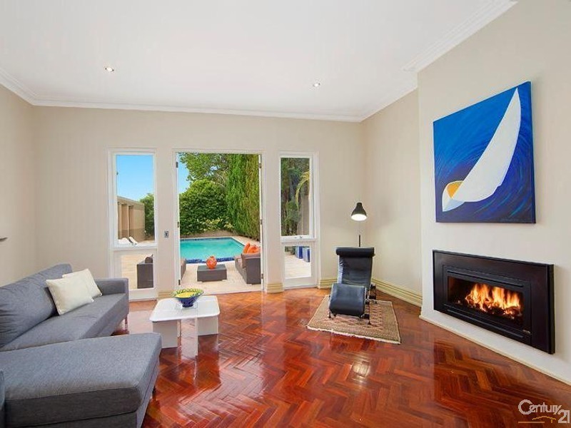 35 Lancaster Avenue, St Ives NSW 2075