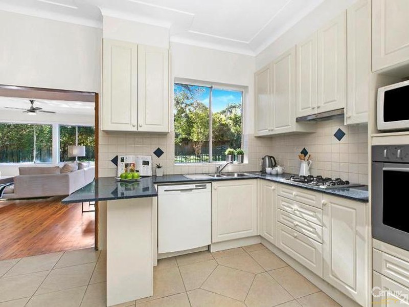 16 Hobart Avenue, East Lindfield NSW 2070