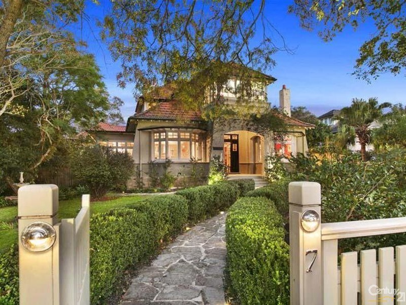 7 Dudley Ave, Roseville NSW 2069