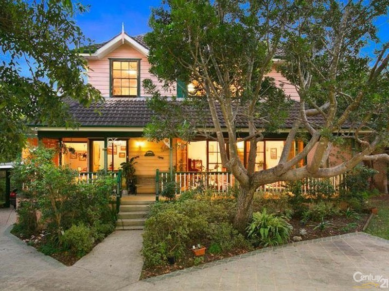 11 Barra Brui Cr, St Ives NSW 2075