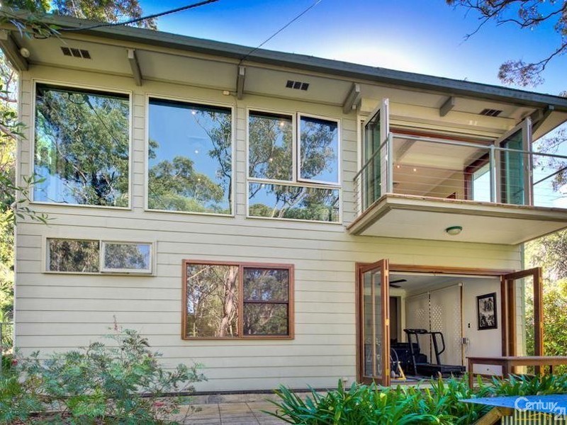 2 Doncaster Avenue, West Pymble NSW 2073