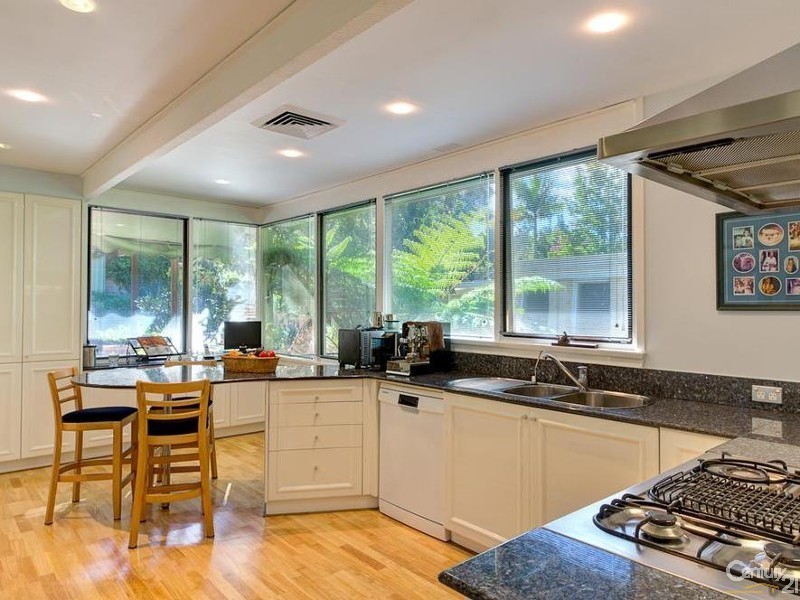 2 Doncaster Avenue, West Pymble NSW 2073