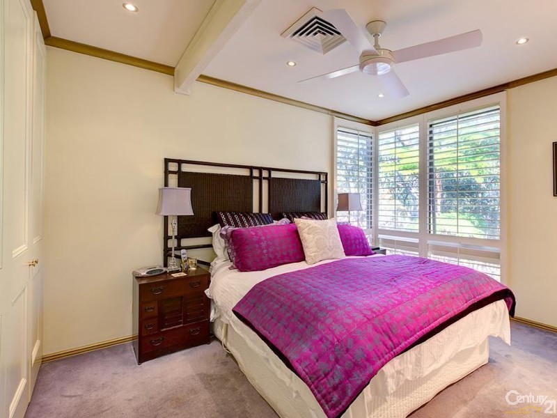 2 Doncaster Avenue, West Pymble NSW 2073