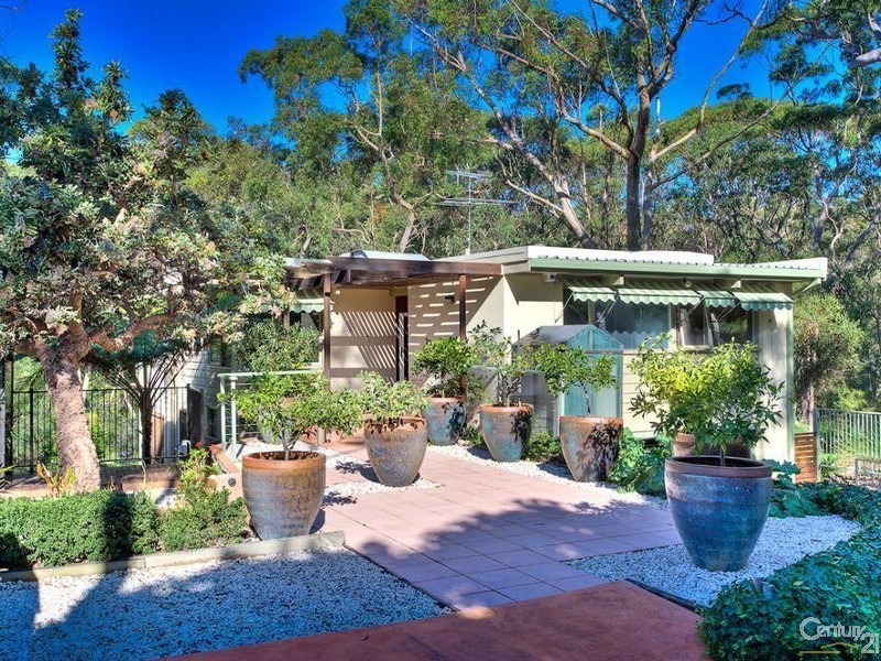 2 Doncaster Avenue, West Pymble NSW 2073