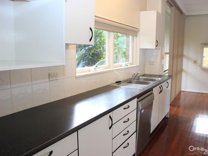 5 Macquarie Road, Pymble NSW 2073