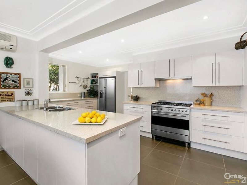 41 Burdekin Cr, St Ives NSW 2075