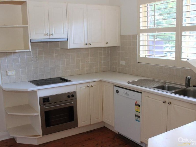 16  Abingdon, Roseville NSW 2069