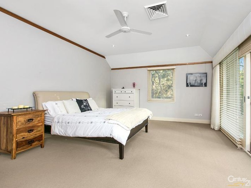 29 Glen Road, Roseville NSW 2069