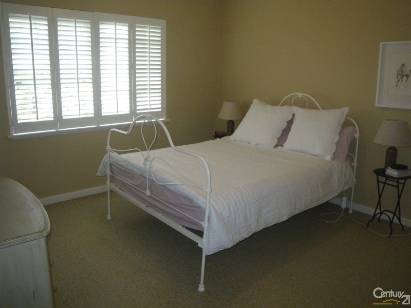 3/2 Cherry Street, Warrawee NSW 2074