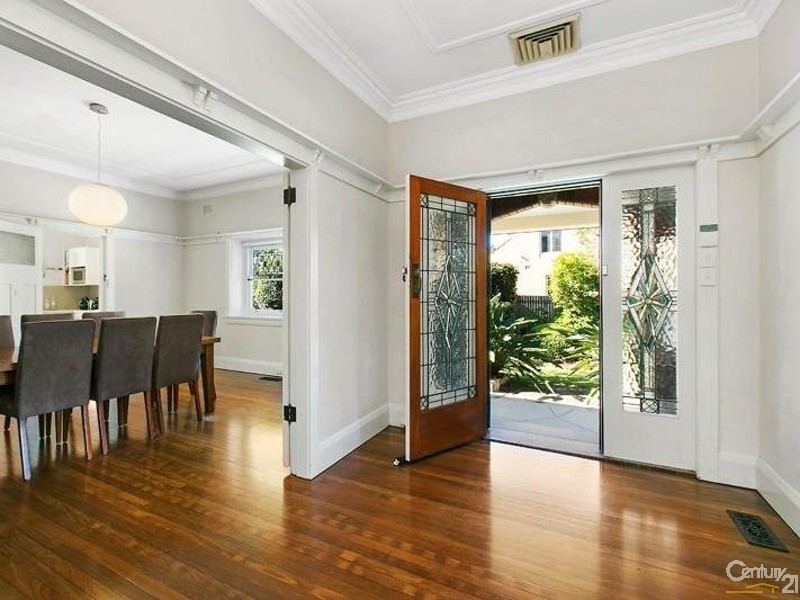 48 Duntroon Ave, Roseville NSW 2069