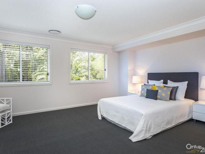 79 Highfield Rd, Lindfield NSW 2070