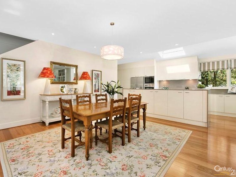 27 Glen Road, Roseville NSW 2069