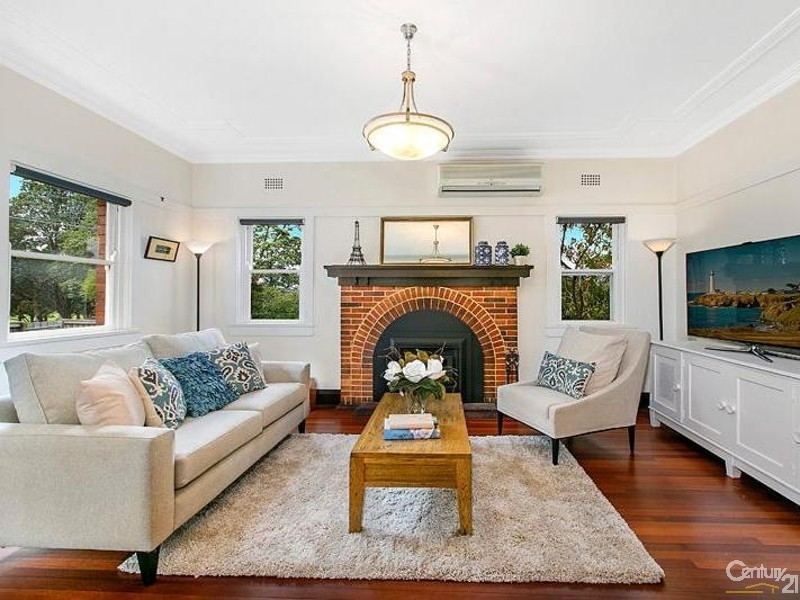 19 Links Ave, Roseville NSW 2069