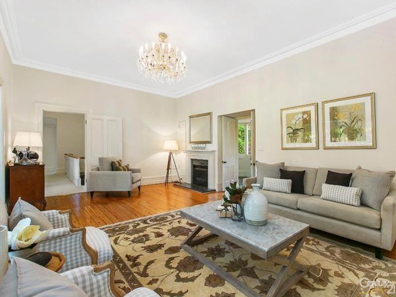 15 Fiddens Wharf Rd, Killara NSW 2071