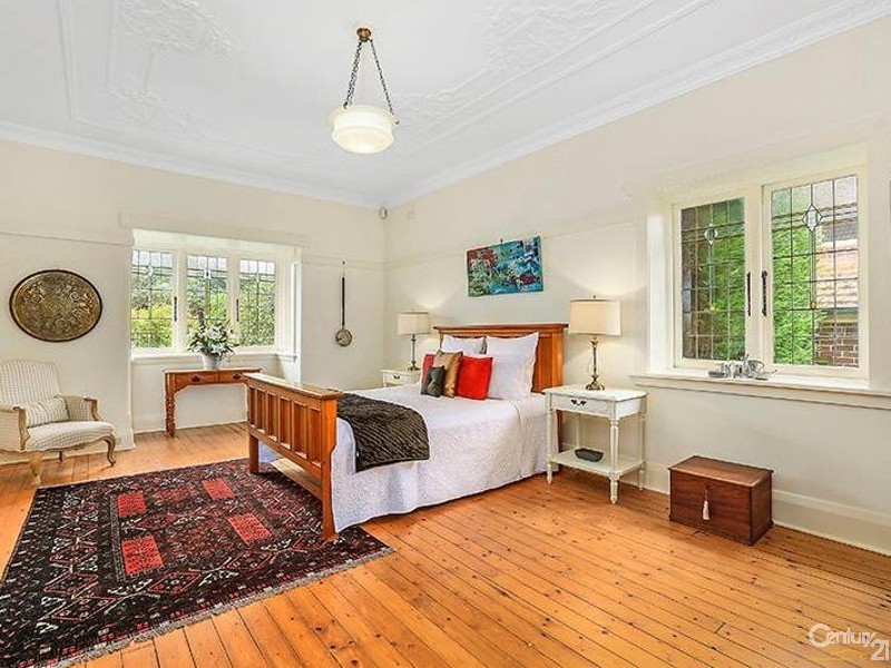 6 Park Avenue, Roseville NSW 2069