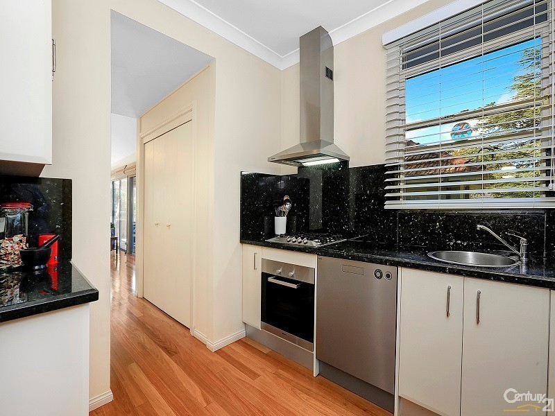 7 Scott Crescent, Roseville NSW 2069