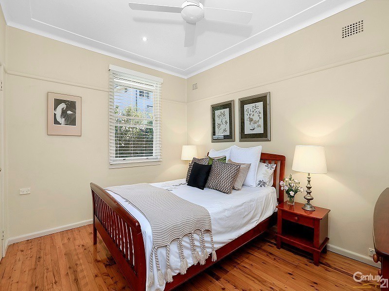 7 Scott Crescent, Roseville NSW 2069