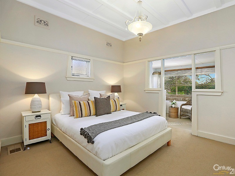 26 Harwood Avenue, Chatswood NSW 2067