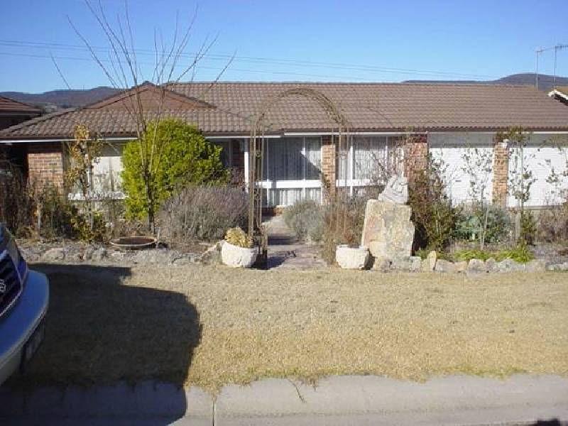 14 Walker Drive, Wallerawang NSW 2845
