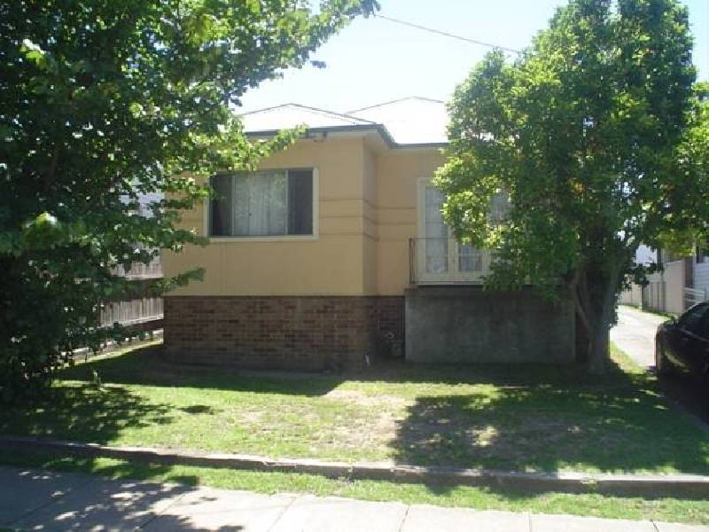 25 Martini Parade, Lithgow NSW 2790