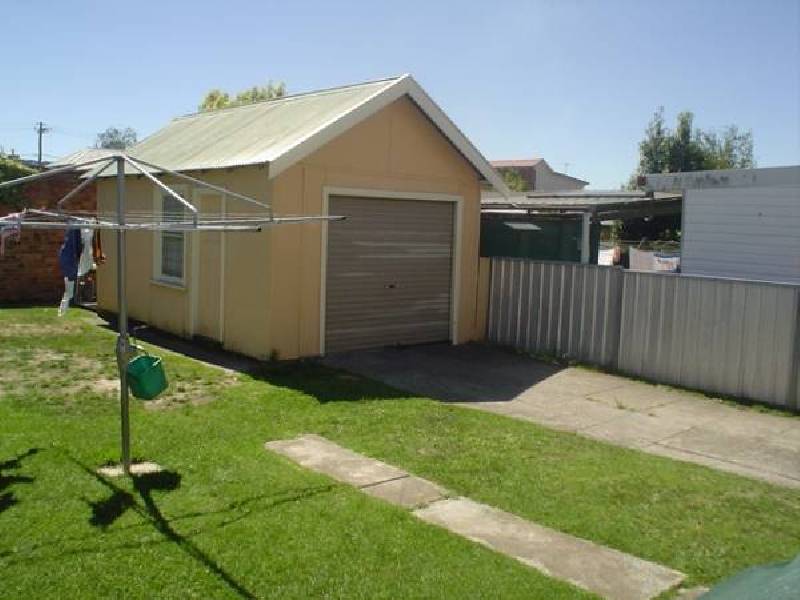 25 Martini Parade, Lithgow NSW 2790