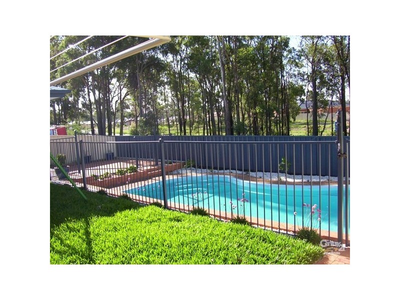 12 COBURN CIRCUIT, Metford NSW 2323