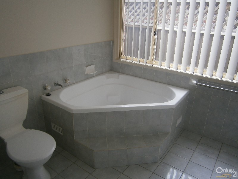 9 Turtle Avenue, Ashtonfield NSW 2323