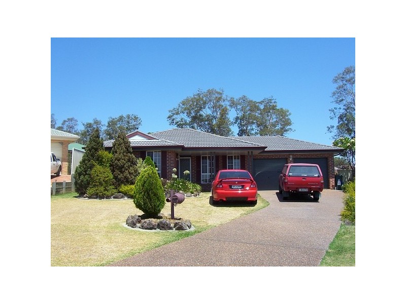 10 Lauren Close, Aberglasslyn NSW 2320