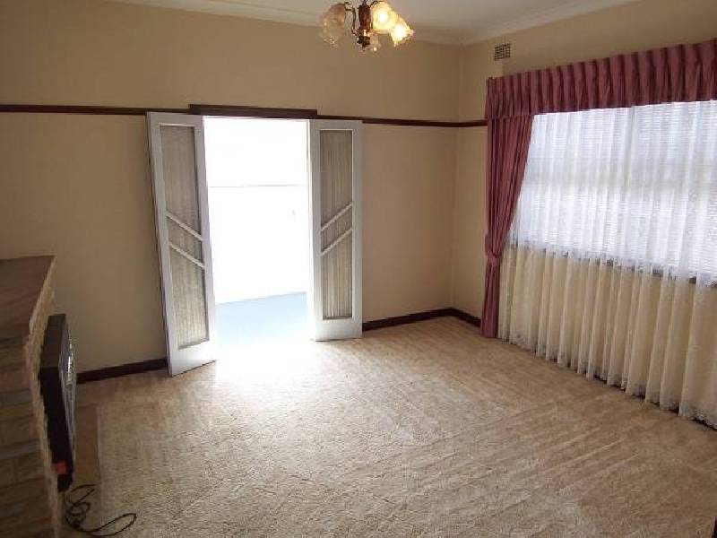 1 Green Street, Telarah NSW 2320