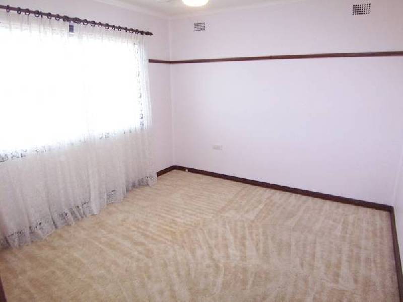 1 Green Street, Telarah NSW 2320