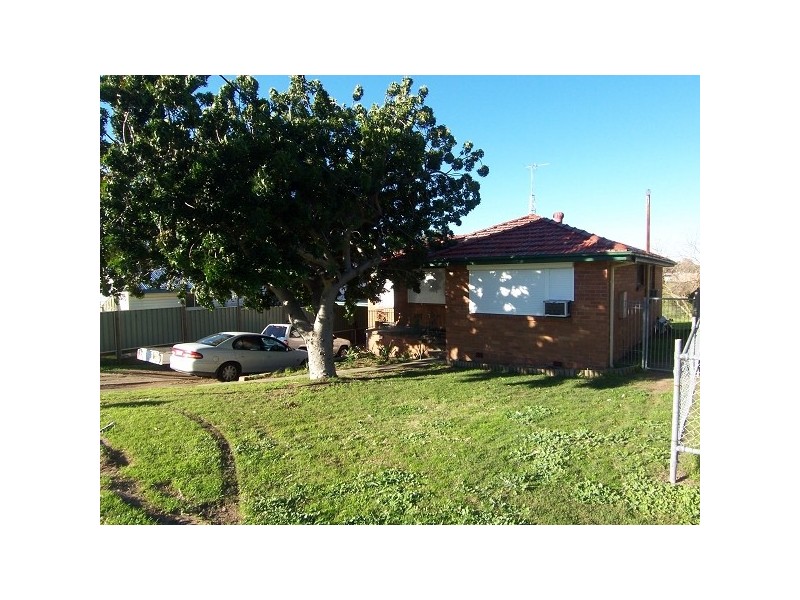 105 South Street, Telarah NSW 2320