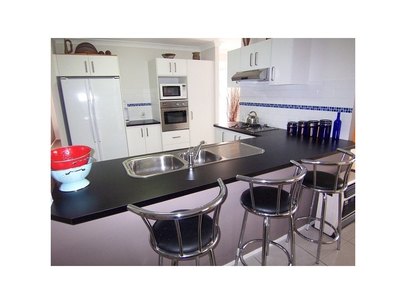 37 Strutt Crescent, Metford NSW 2323