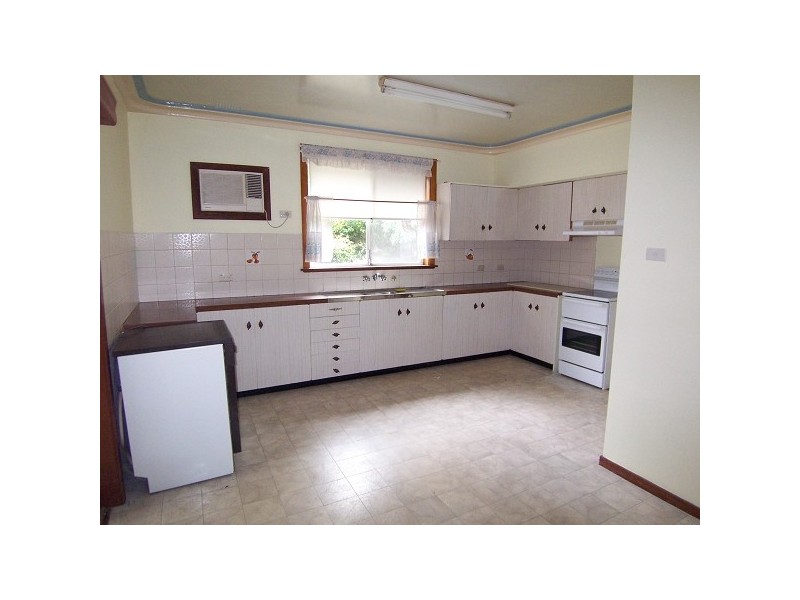 16 Park Street, East Maitland NSW 2323
