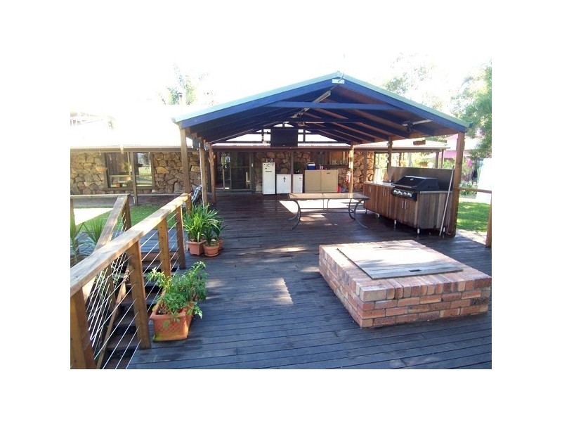 549 Italia Road, Seaham NSW 2324