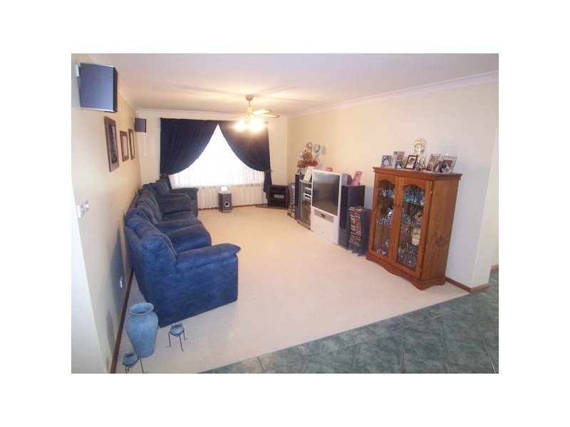 Aberglasslyn NSW 2320