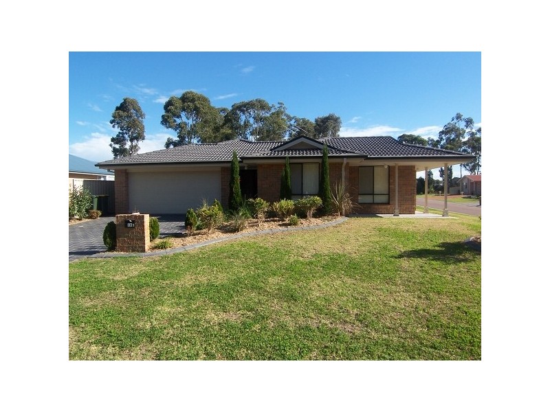 10 Boyd St, Metford NSW 2323