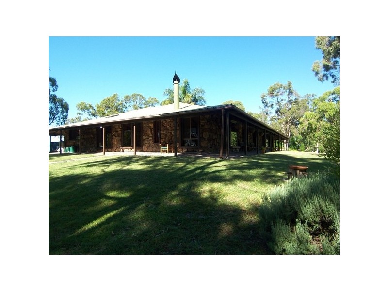 549 Italia Road, Seaham NSW 2324