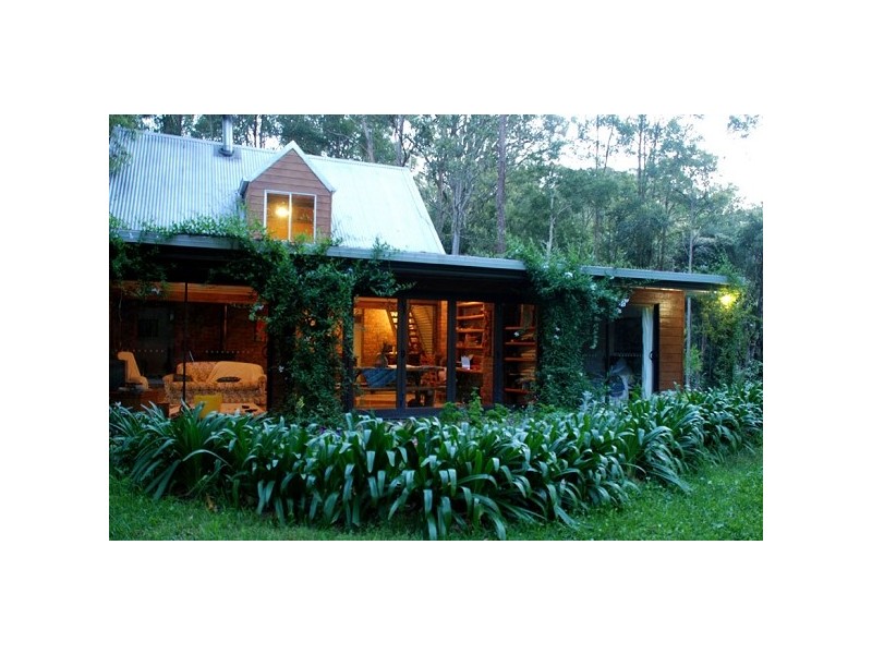 251 Browns Road, Black Hill NSW 2322